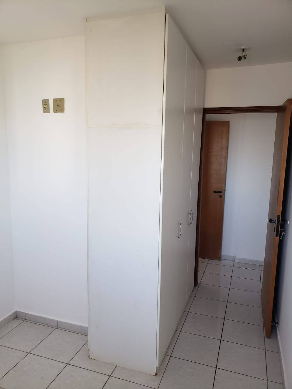 Apartamento à venda com 3 quartos, 76m² - Foto 19