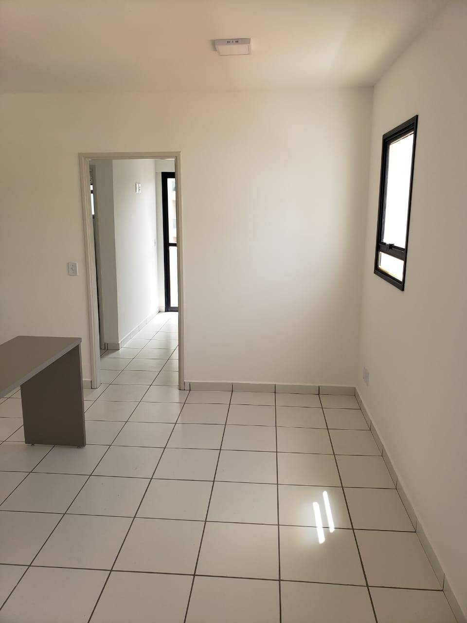 Apartamento à venda com 1 quarto, 36m² - Foto 11