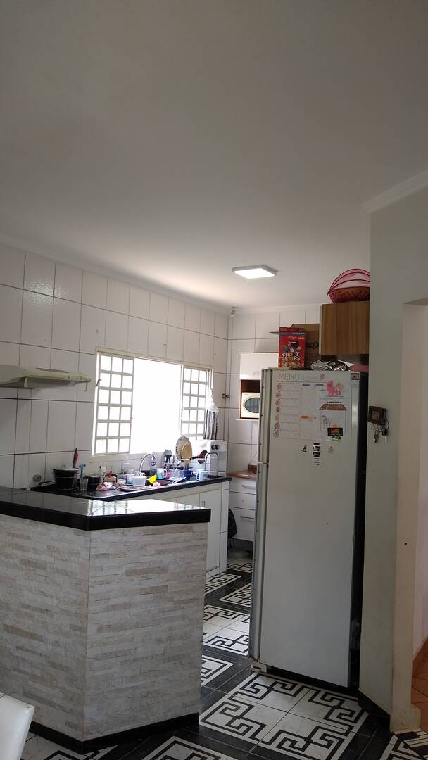 Casa à venda com 3 quartos, 162m² - Foto 12