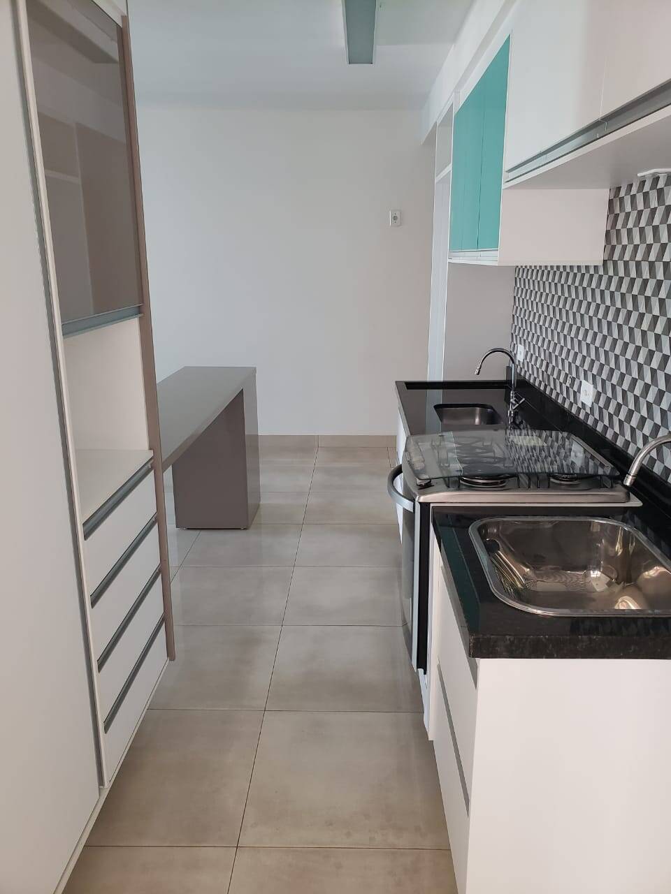 Apartamento para alugar com 2 quartos, 67m² - Foto 10