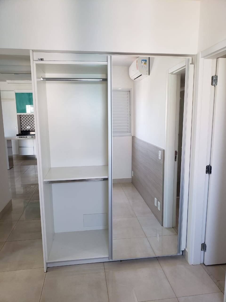 Apartamento para alugar com 2 quartos, 67m² - Foto 19