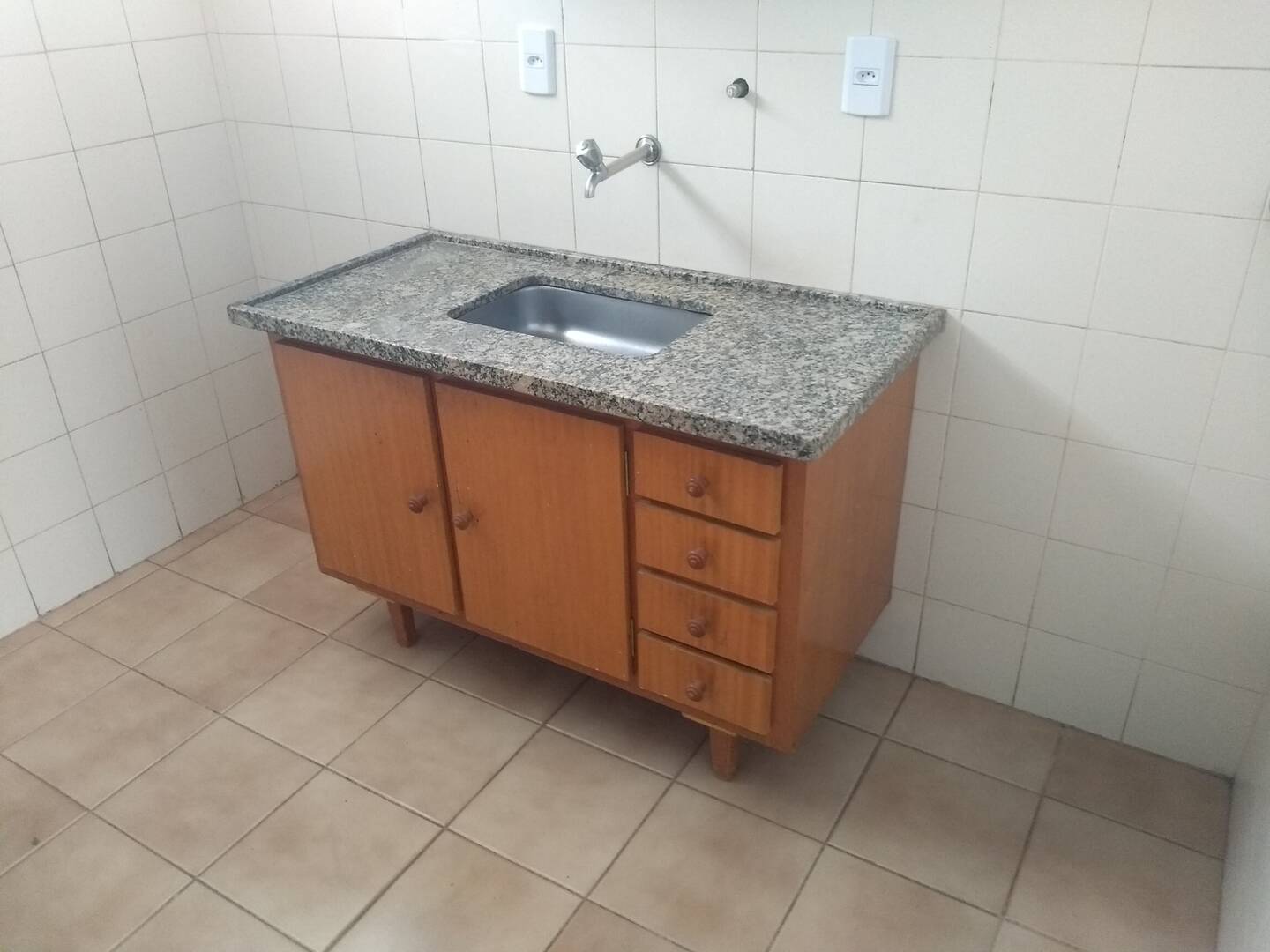 Apartamento para alugar com 1 quarto, 41m² - Foto 9