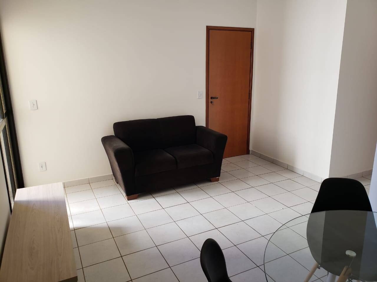 Apartamento para alugar com 3 quartos, 76m² - Foto 6