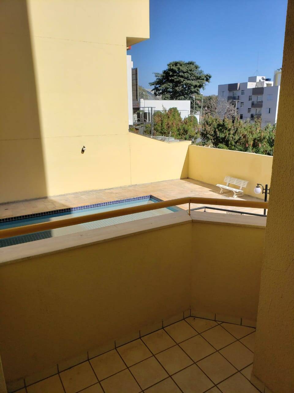 Apartamento para alugar com 3 quartos, 76m² - Foto 14