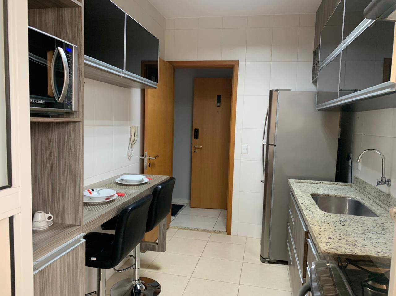 Apartamento para alugar com 3 quartos, 82m² - Foto 10