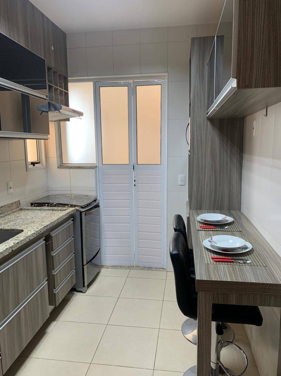 Apartamento para alugar com 3 quartos, 82m² - Foto 11