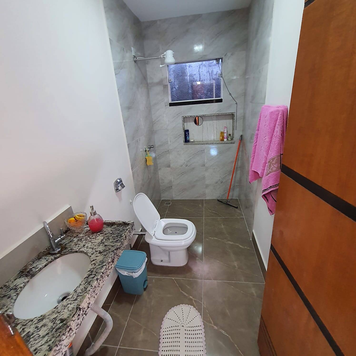 Casa à venda com 2 quartos, 100m² - Foto 17