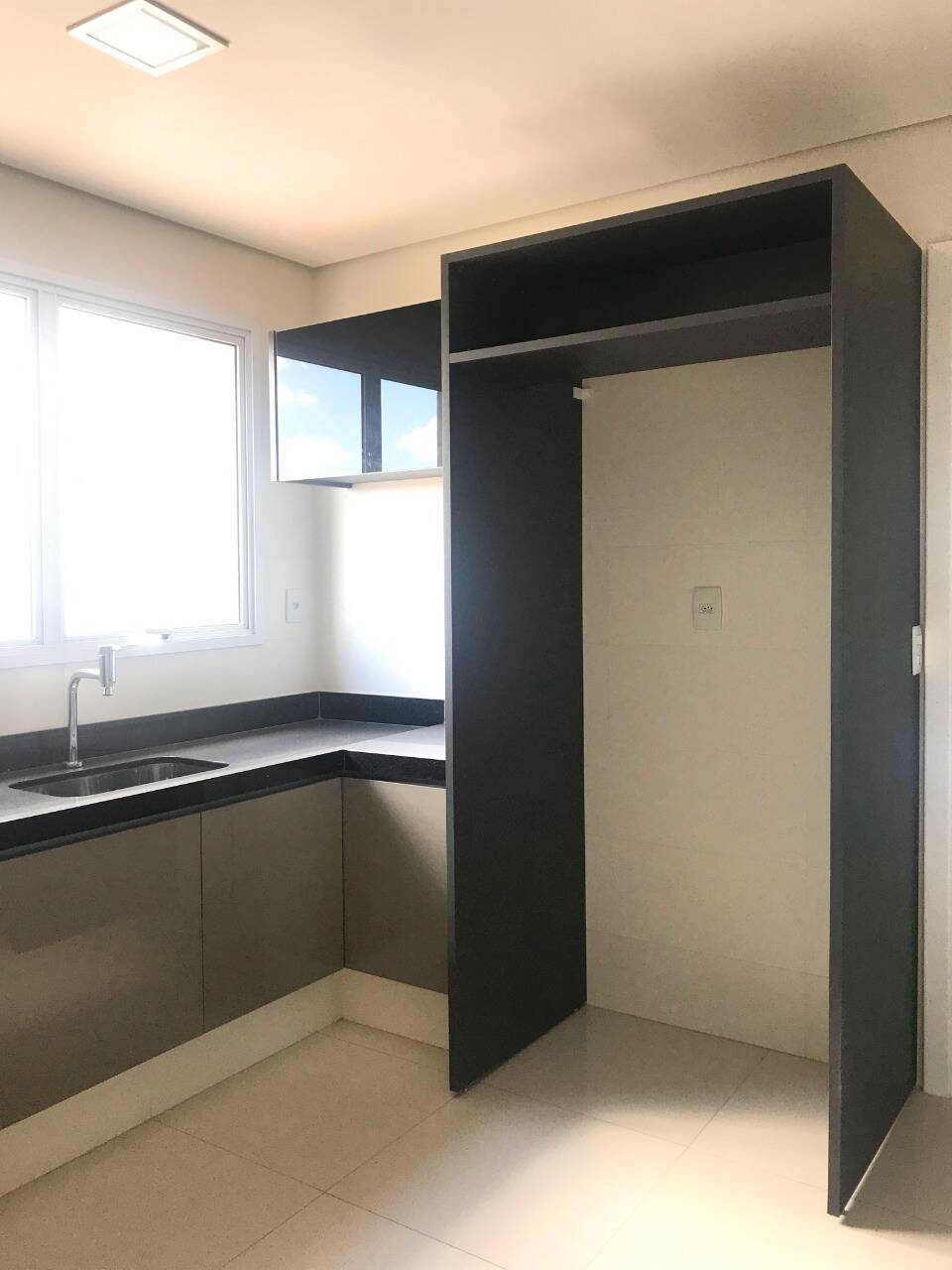 Apartamento à venda e aluguel com 4 quartos, 390m² - Foto 6