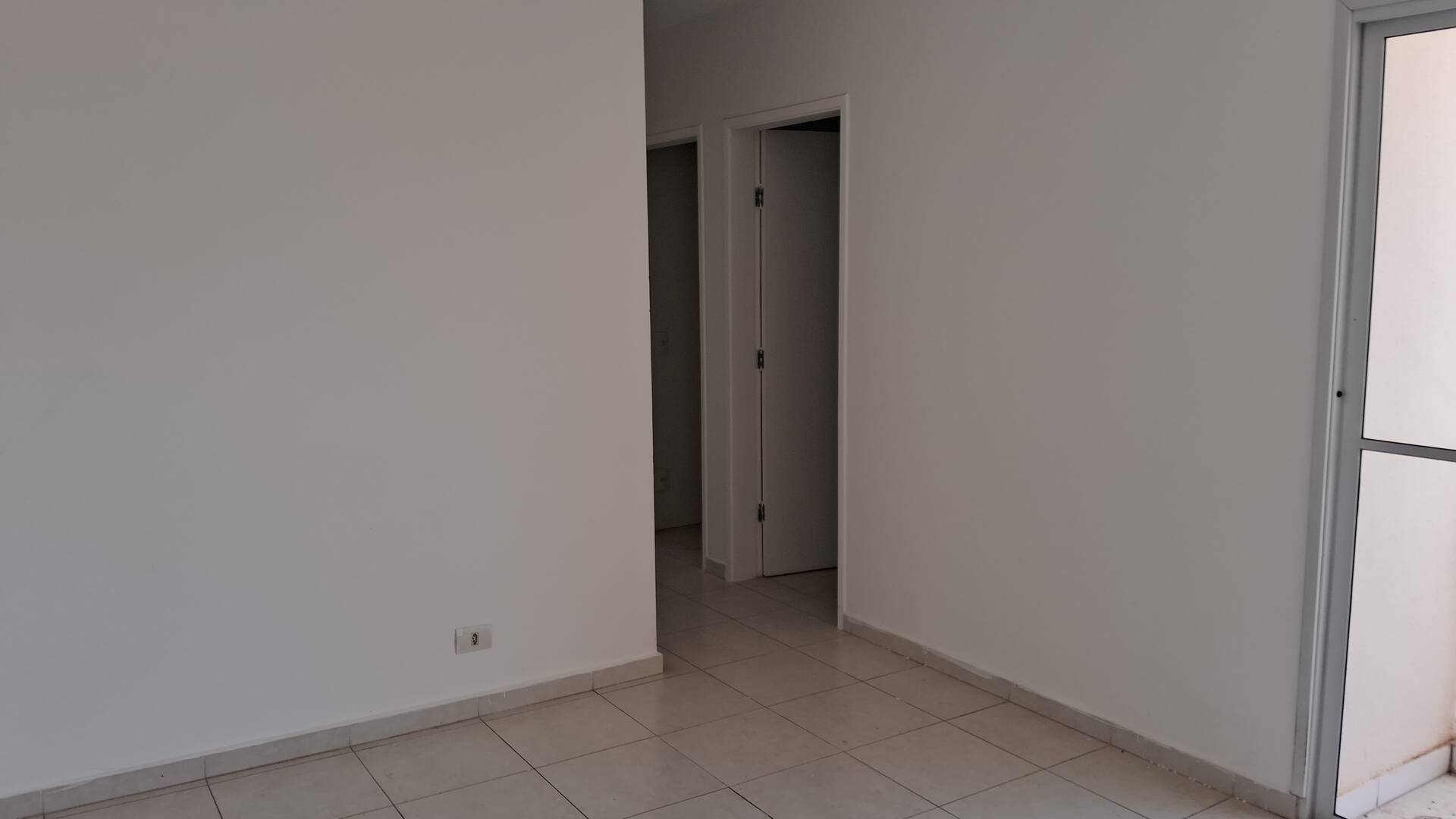 Apartamento à venda com 2 quartos, 50m² - Foto 2