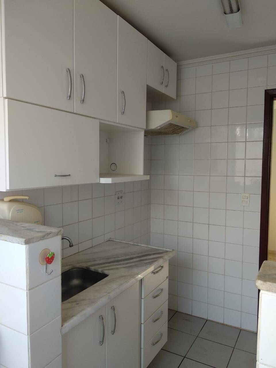 Apartamento à venda com 3 quartos - Foto 3