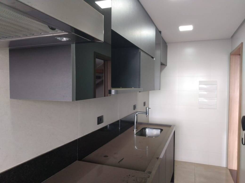 Apartamento à venda e aluguel com 3 quartos, 203m² - Foto 21