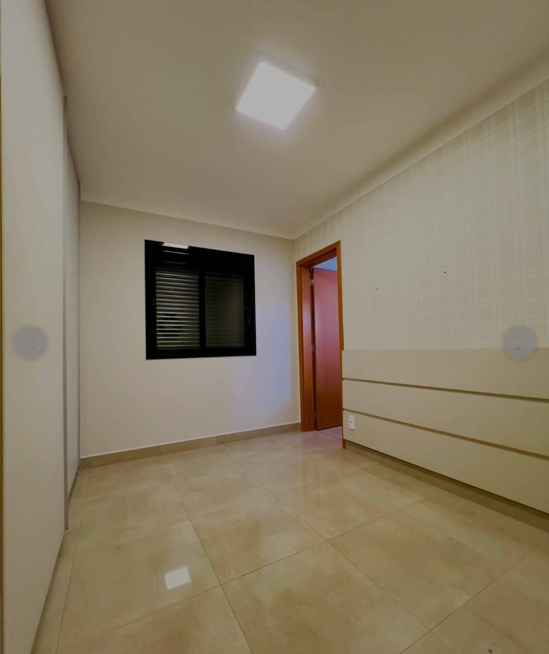 Apartamento para alugar com 3 quartos, 104m² - Foto 14