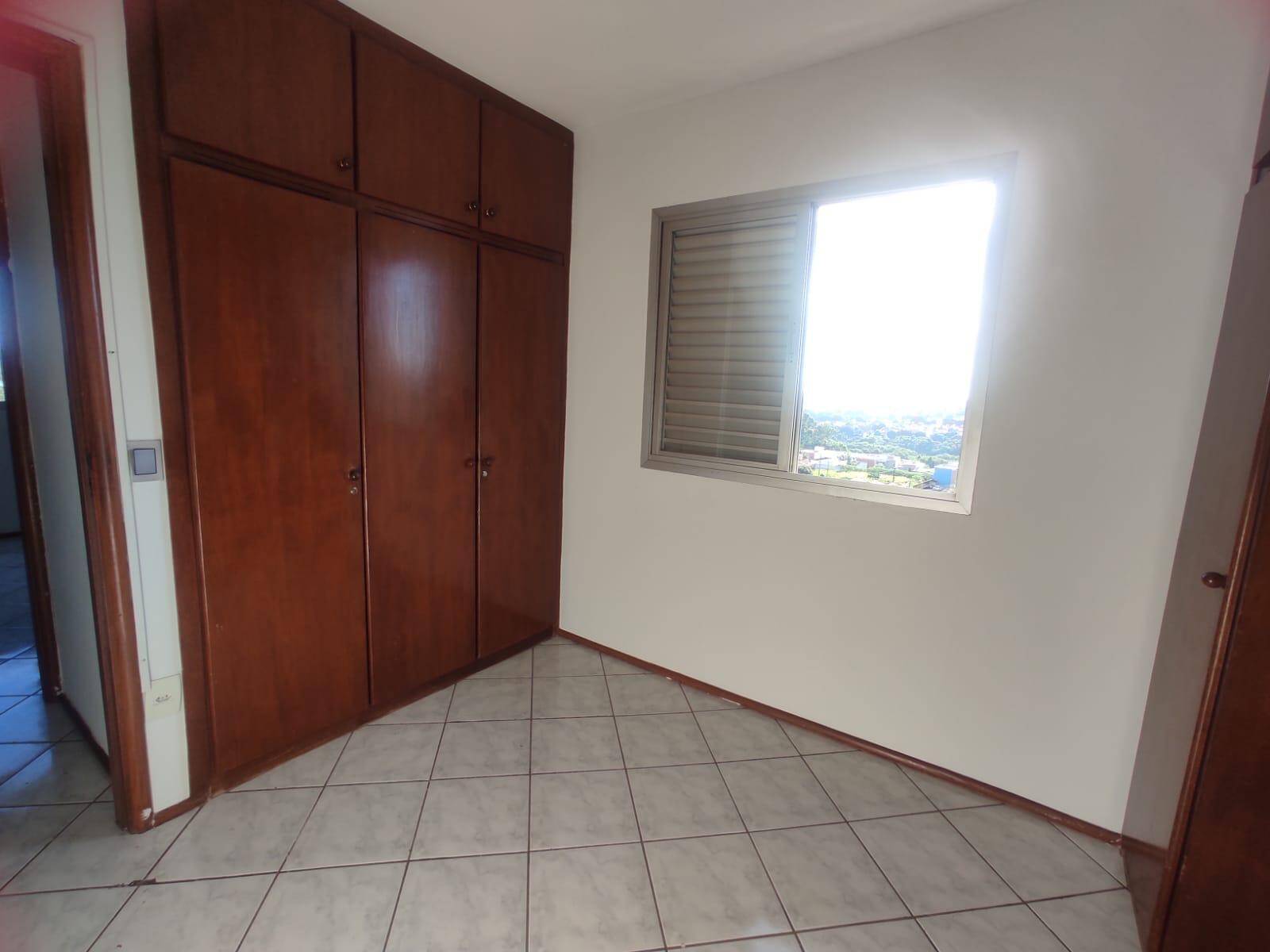 Apartamento à venda e aluguel com 3 quartos - Foto 28