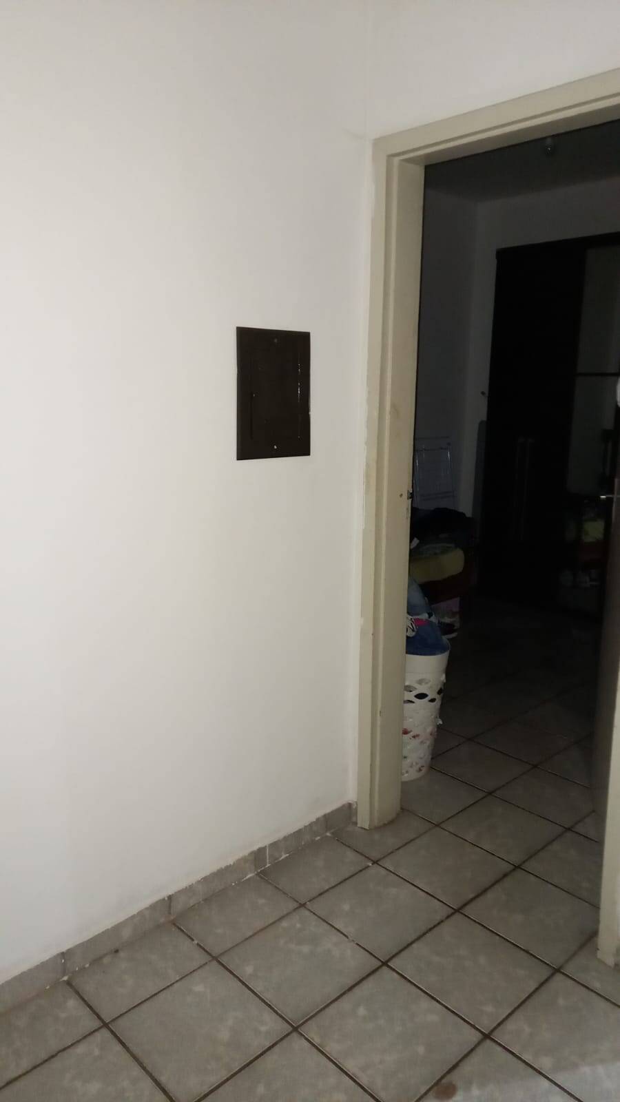 Casa à venda e aluguel com 2 quartos, 90m² - Foto 13