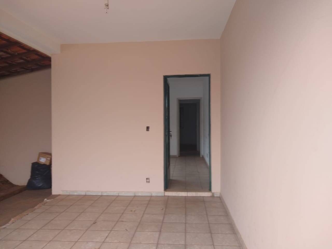 Casa à venda e aluguel com 2 quartos, 90m² - Foto 12