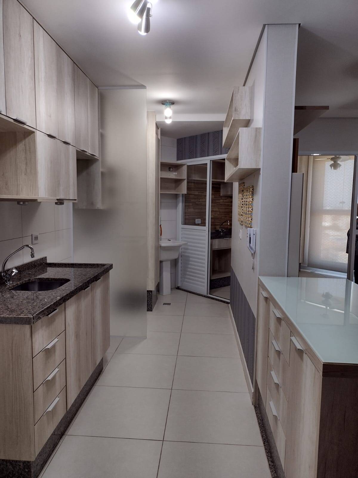 Apartamento à venda com 3 quartos - Foto 1