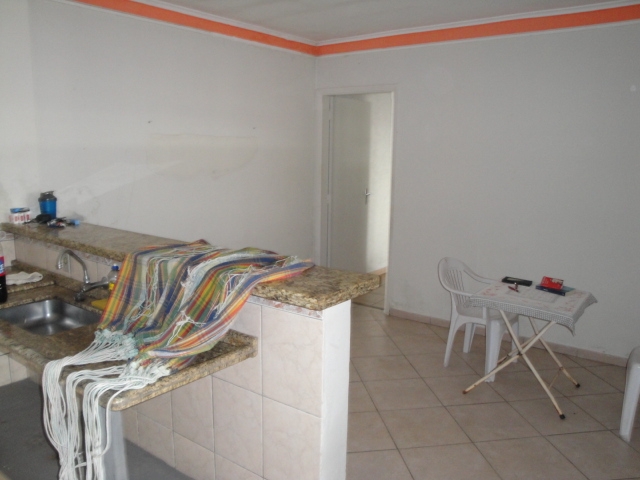 Casa à venda com 1 quarto, 107m² - Foto 8