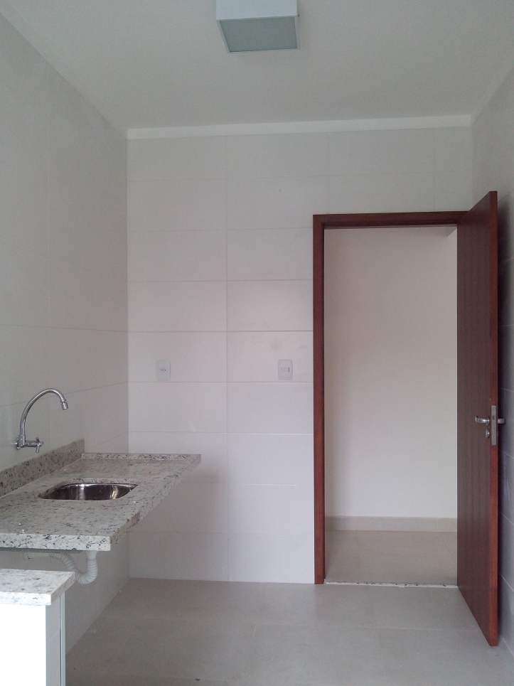 Apartamento à venda com 3 quartos, 85m² - Foto 6