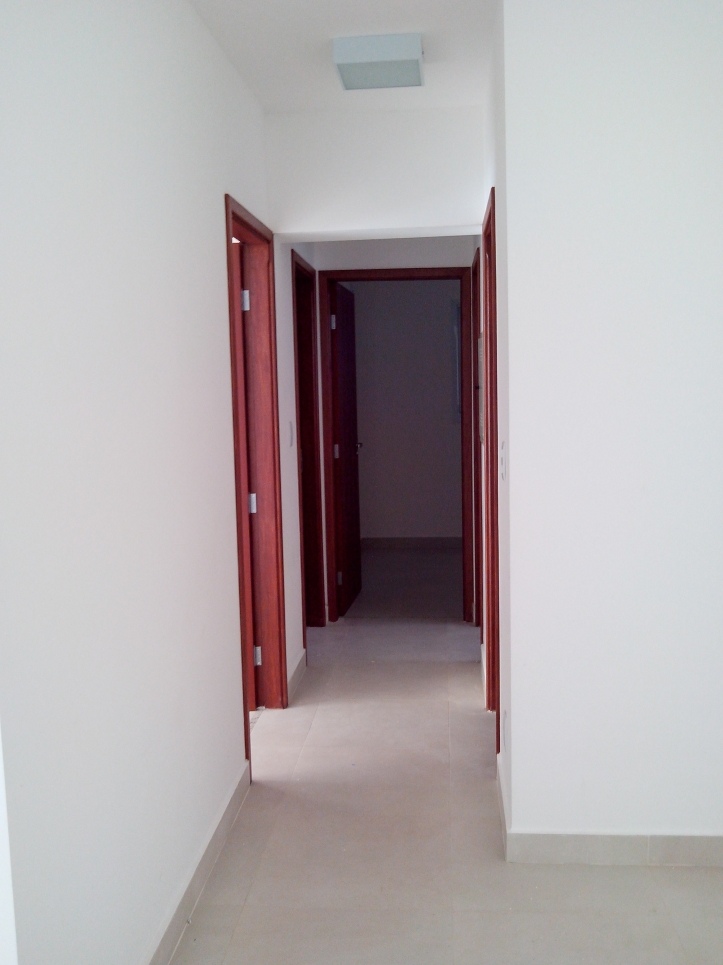 Apartamento à venda com 3 quartos, 85m² - Foto 12