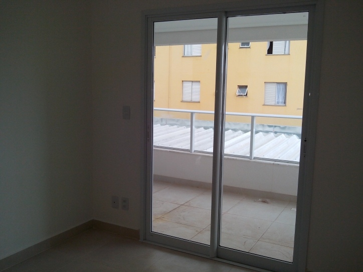 Apartamento à venda com 3 quartos, 85m² - Foto 13