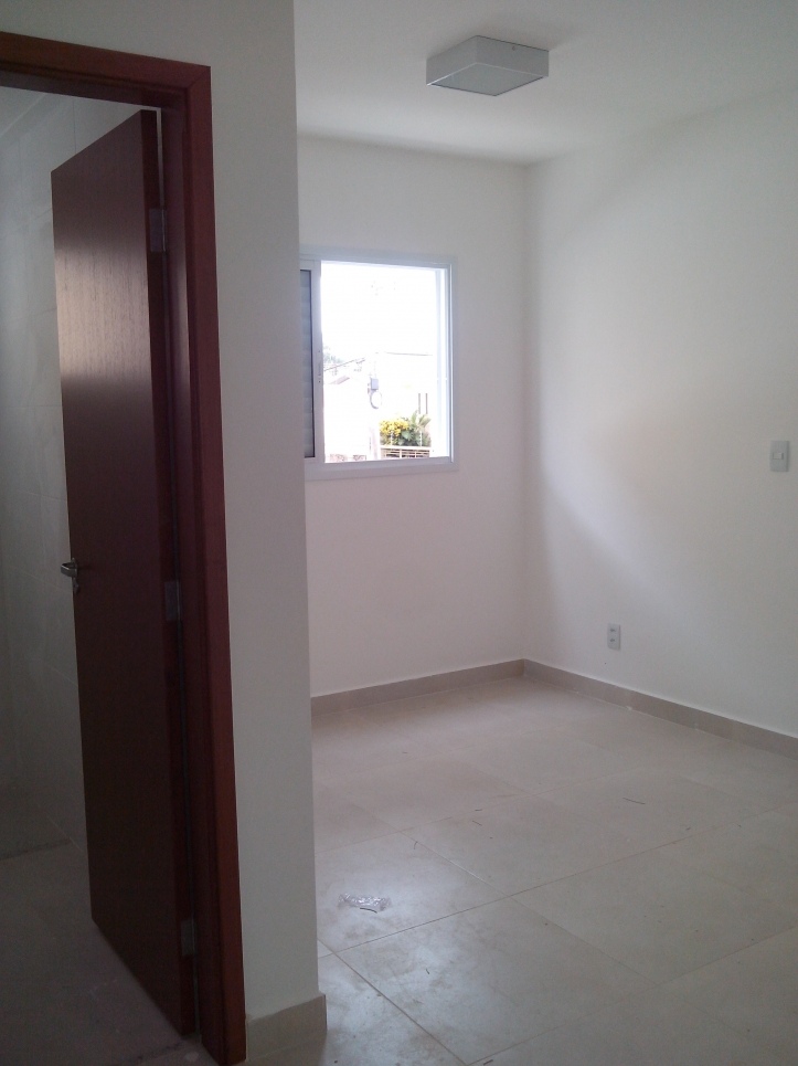 Apartamento à venda com 3 quartos, 85m² - Foto 18