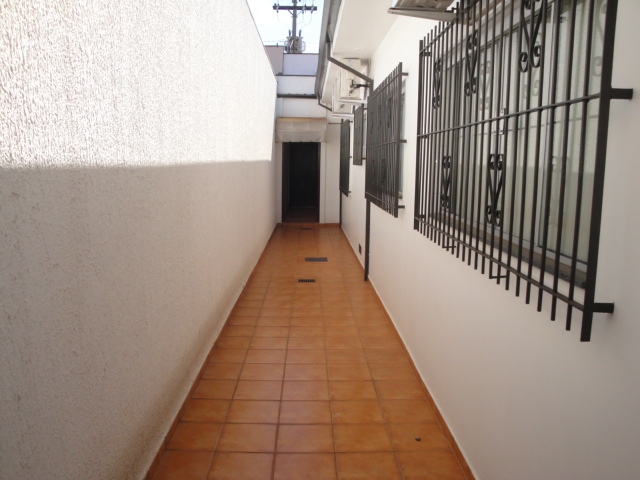 Casa à venda com 3 quartos, 300m² - Foto 17