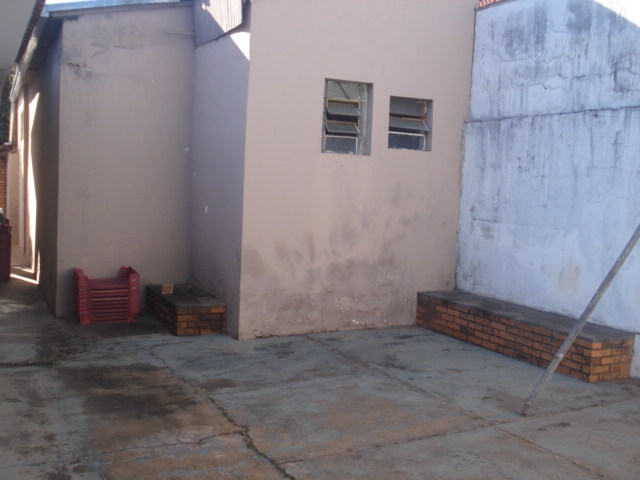 Casa à venda com 3 quartos, 200m² - Foto 15