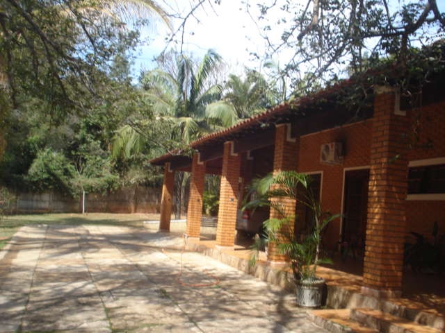 Fazenda à venda com 2 quartos, 3000m² - Foto 2