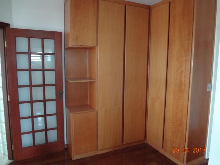 Apartamento à venda com 3 quartos, 240m² - Foto 7