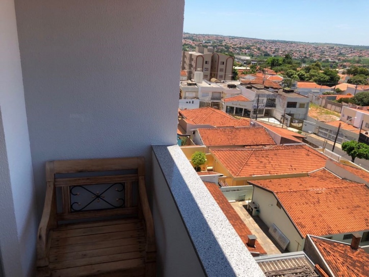 Apartamento à venda com 2 quartos, 100m² - Foto 3