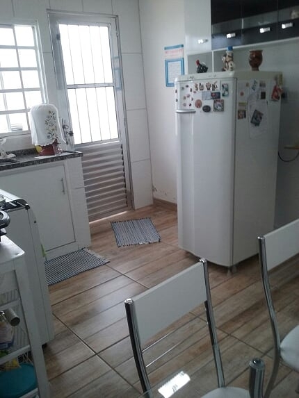 Casa à venda com 2 quartos, 110m² - Foto 12