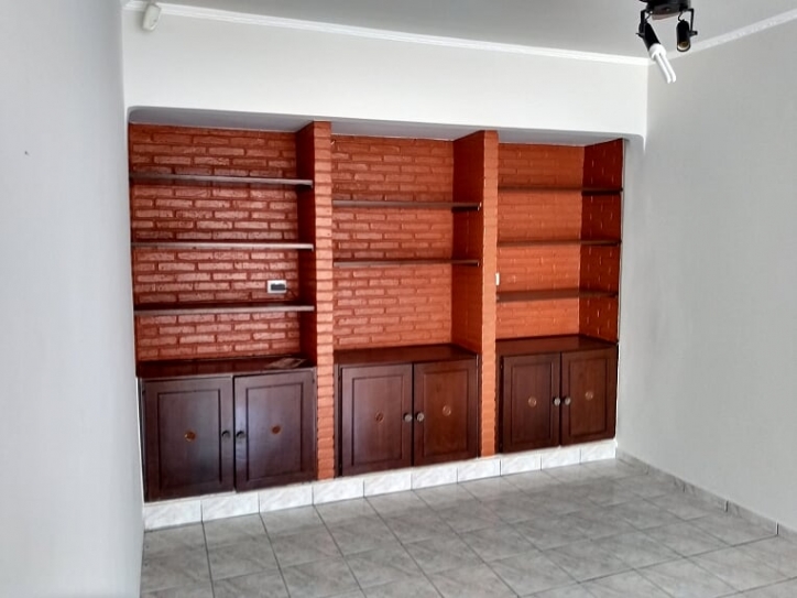 Casa à venda com 3 quartos, 200m² - Foto 16