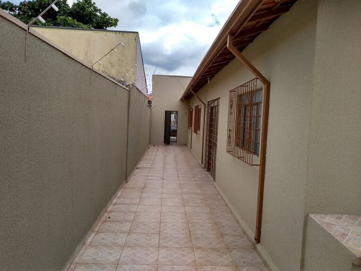 Casa à venda com 3 quartos, 200m² - Foto 19