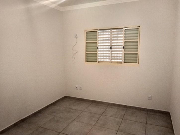 Casa à venda com 3 quartos, 120m² - Foto 14