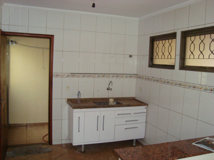 Casa à venda com 3 quartos, 120m² - Foto 24