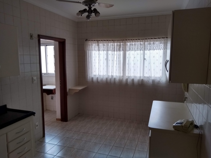 Apartamento à venda com 3 quartos, 150m² - Foto 15