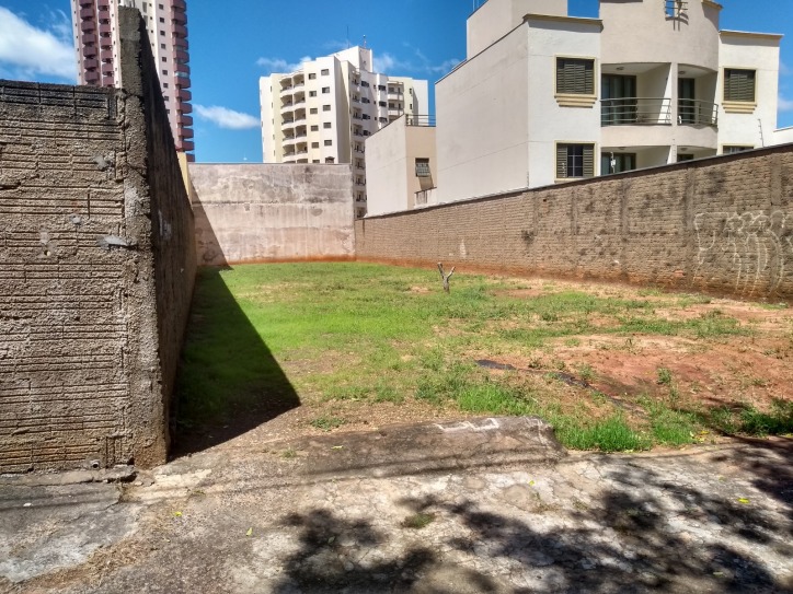 Terreno à venda, 1m² - Foto 1