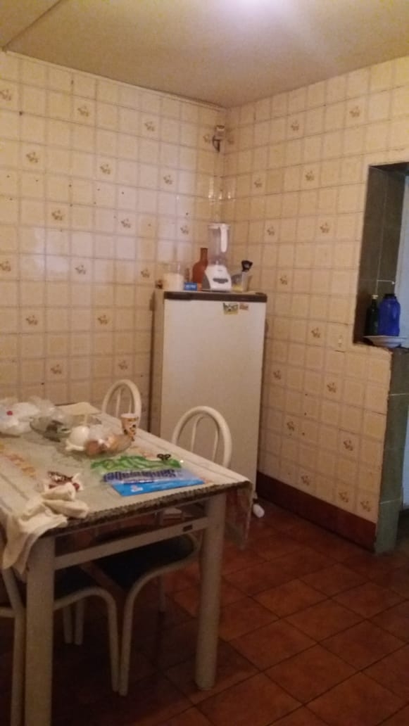 Casa à venda com 3 quartos, 201m² - Foto 14