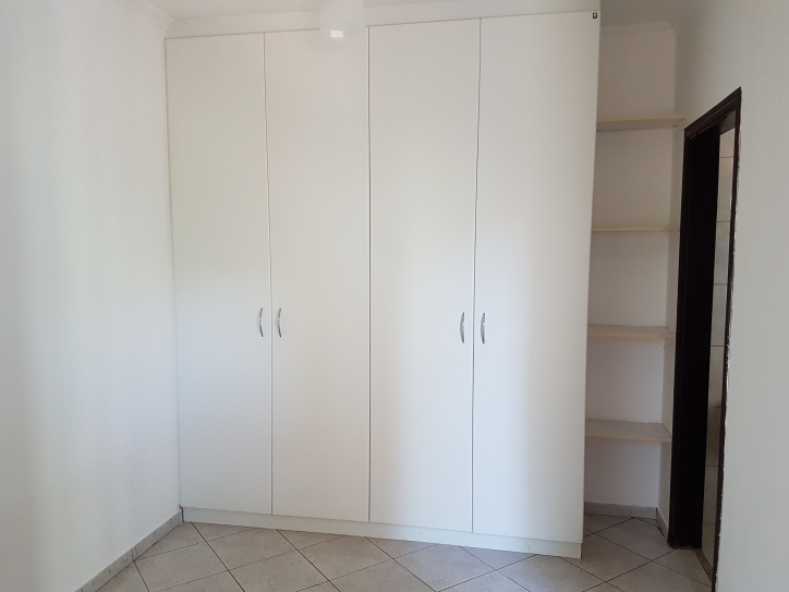 Casa à venda e aluguel com 3 quartos, 360m² - Foto 27