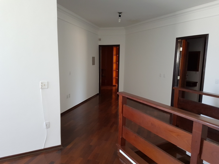 Casa à venda e aluguel com 3 quartos, 360m² - Foto 30