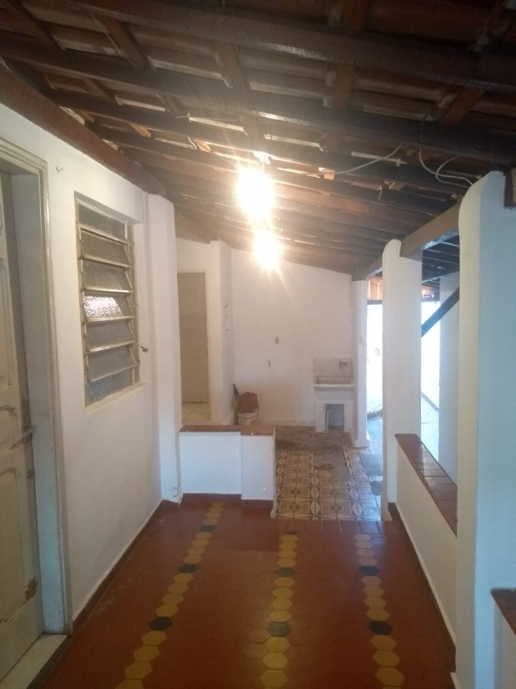 Casa à venda com 2 quartos, 139m² - Foto 4