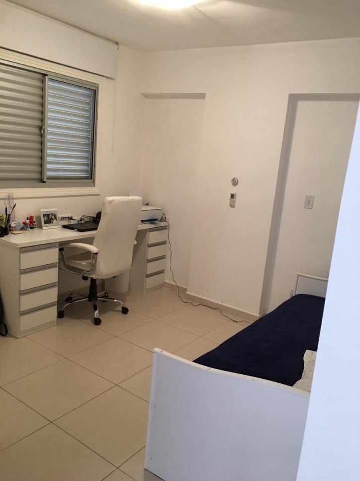 Apartamento à venda com 4 quartos, 240m² - Foto 17